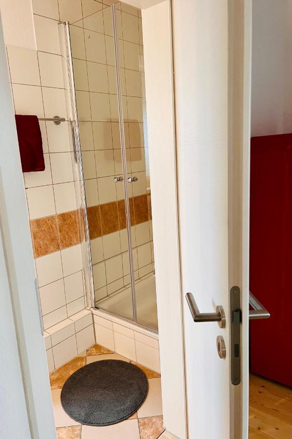 Kuschelige Helle Ferienwohnung Гота Екстер'єр фото